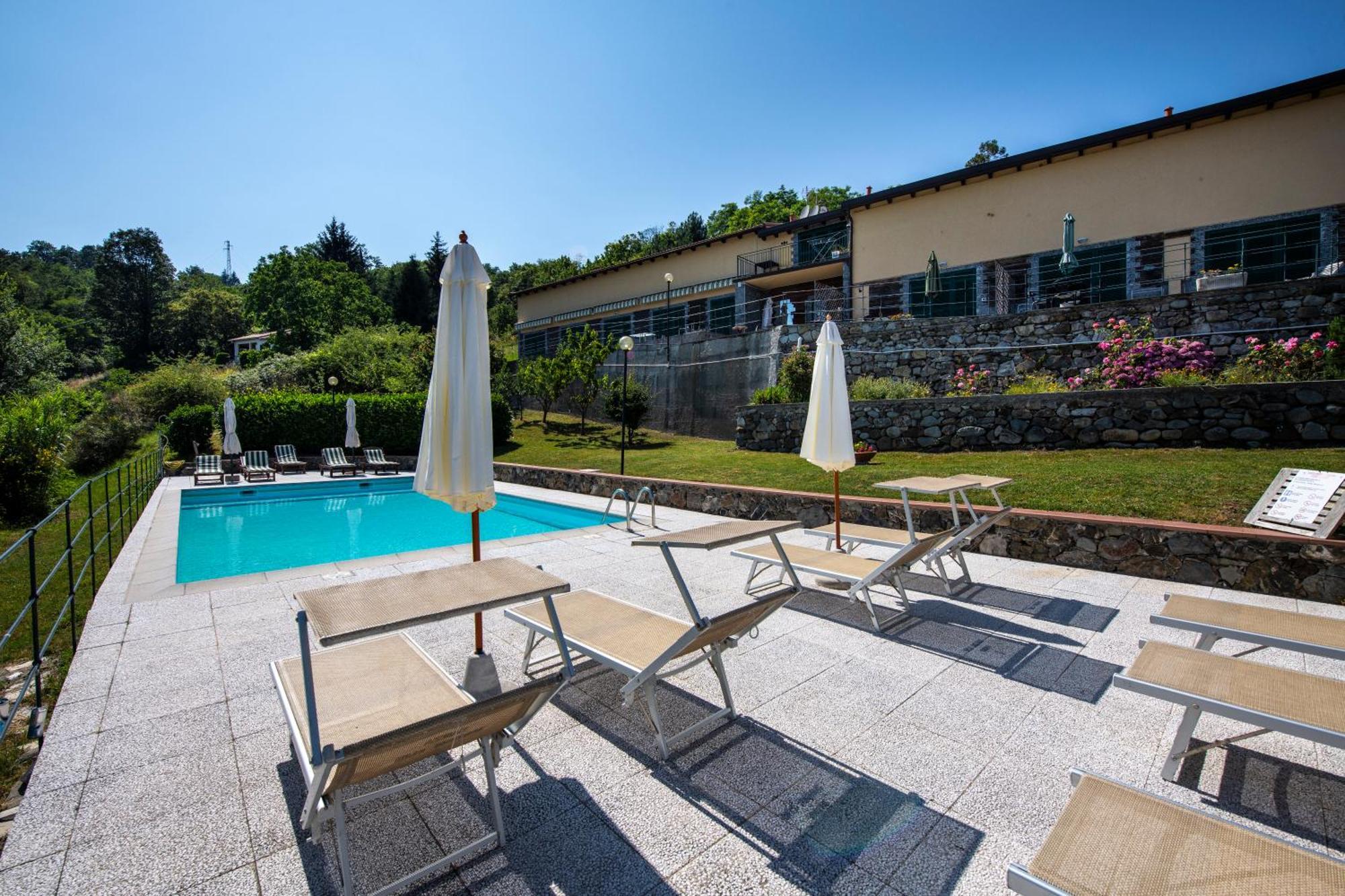 211 - Appartamento Acacia, Terrazza Giardino E Piscina Carro Extérieur photo