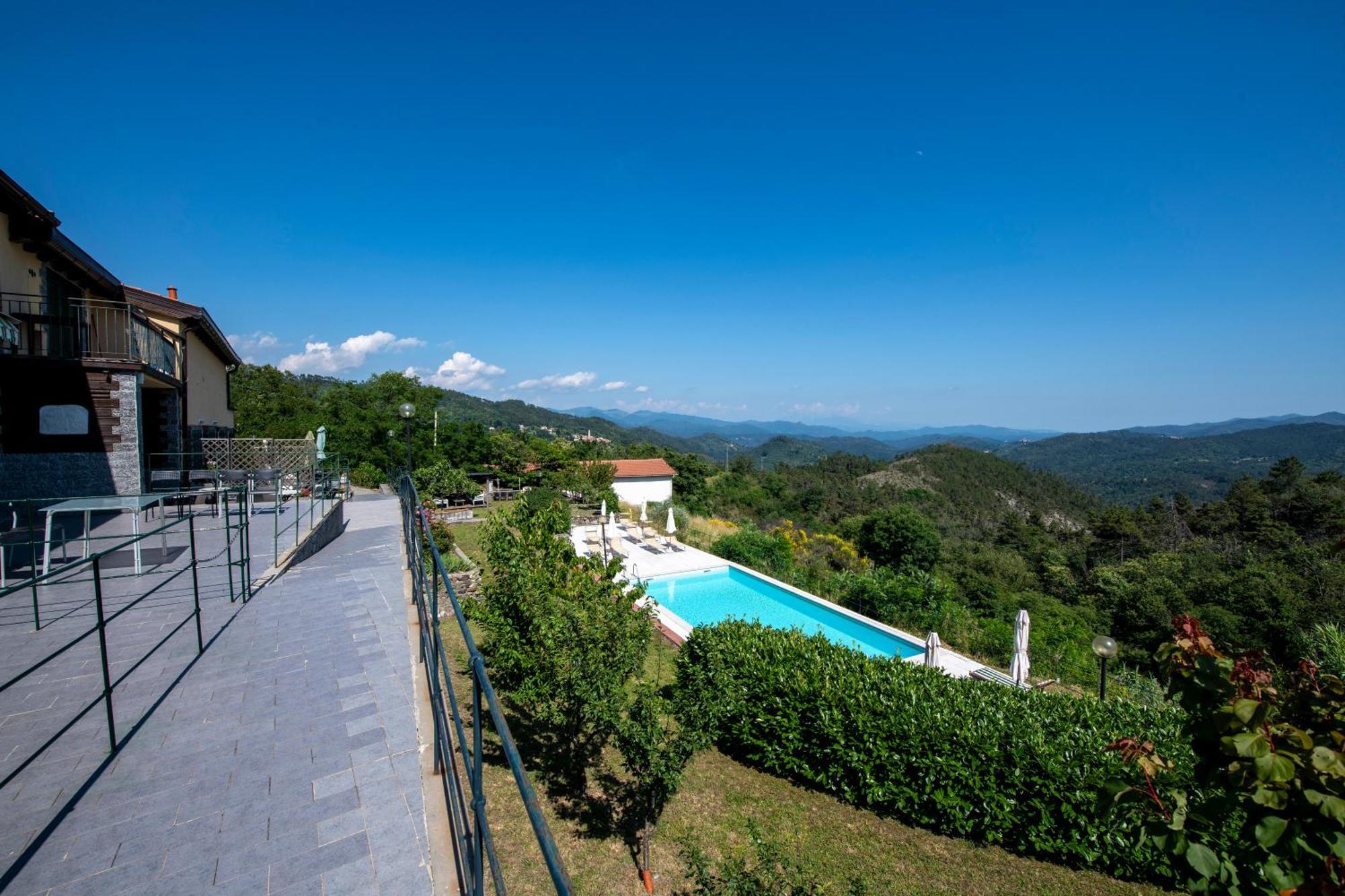 211 - Appartamento Acacia, Terrazza Giardino E Piscina Carro Extérieur photo