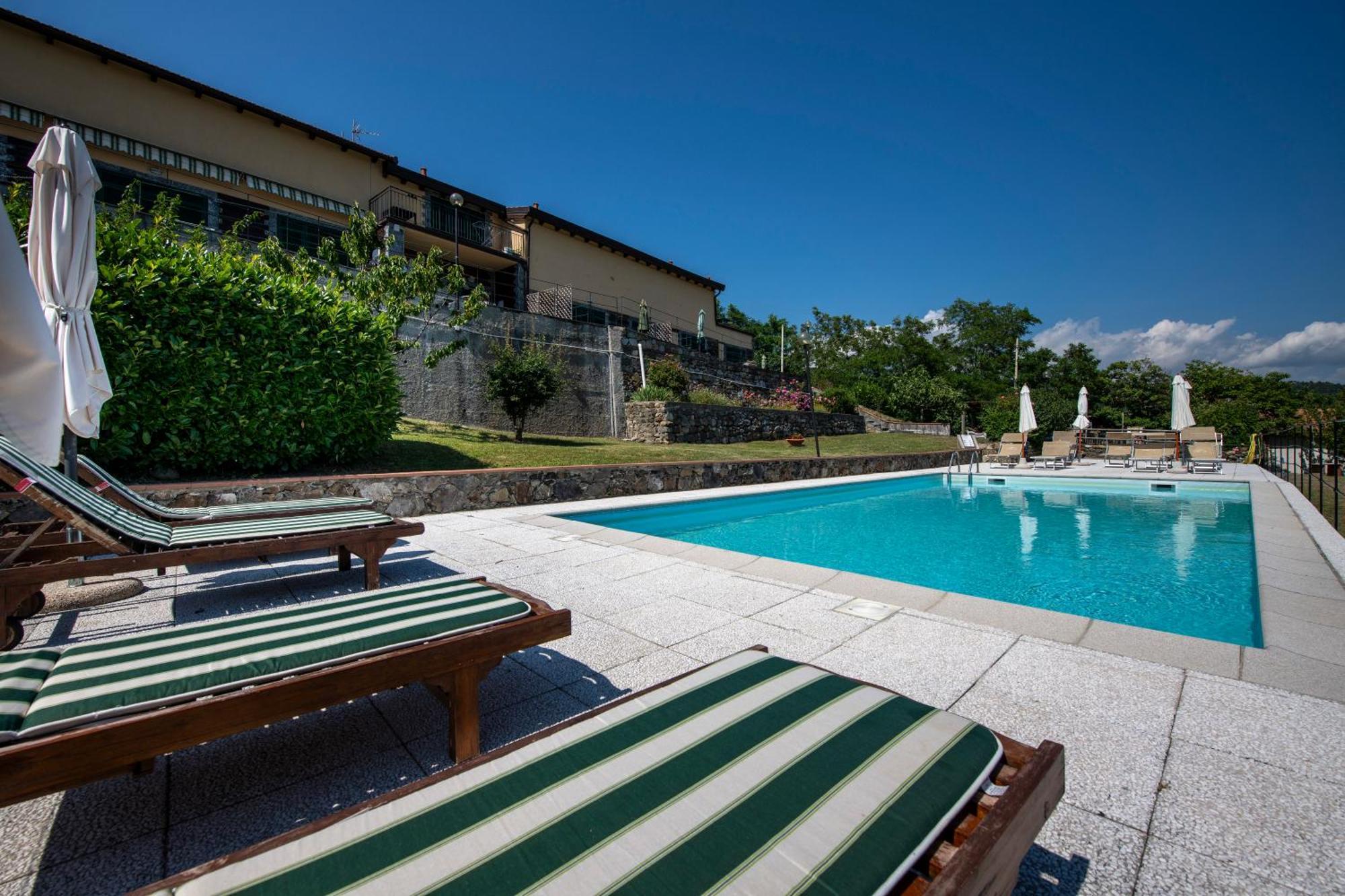 211 - Appartamento Acacia, Terrazza Giardino E Piscina Carro Extérieur photo